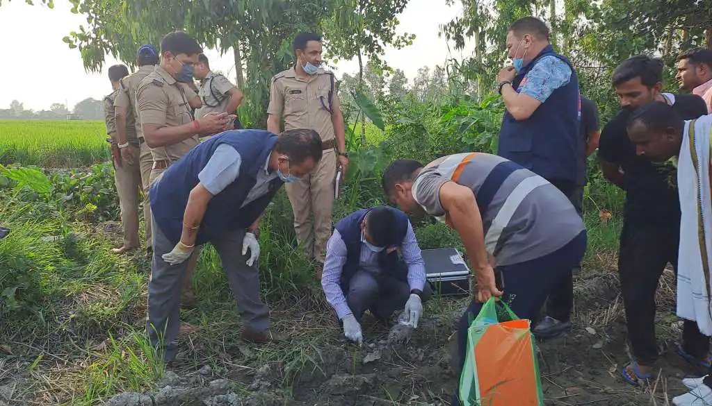 उत्तरकाशी जिले में तैनात ग्राम विकास अधिकारी ने फंदे से लटककर की आत्महत्या