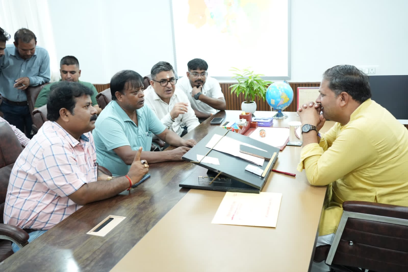 विभाजन विभीषिका स्मृति दिवस को लेकर रुद्रपुर निगम नें की तैयारी। मेयर विकास शर्मा की अध्यक्षता में होगा कार्यक्रम।