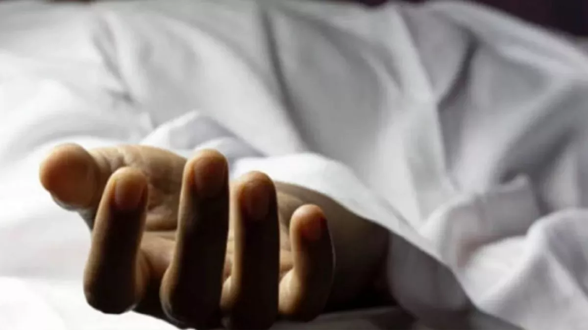 बागेश्वर: आइसक्रीम फैक्टरी के पास व्यापारी का संदिग्ध हालात में शव बरामद, इलाके में दहशत !